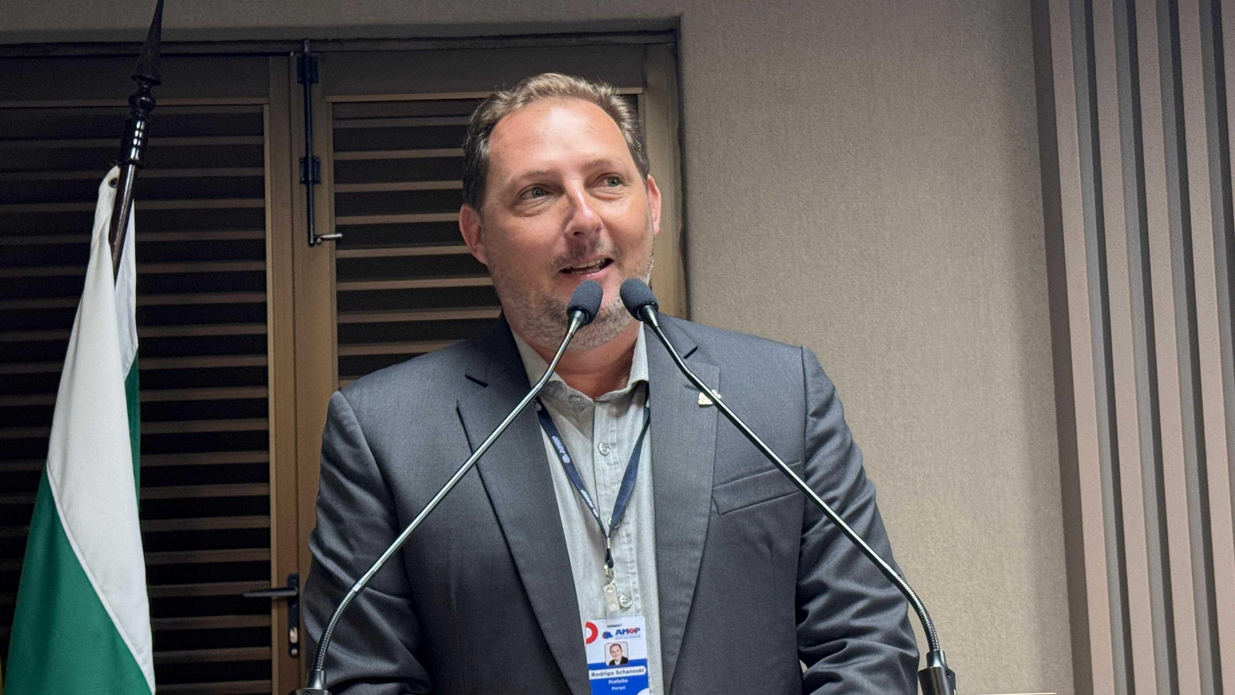 "Vai ser uma das primeiras pautas, da nossa primeira assembleia, essa questão dos moradores de rua", diz Schanoski
