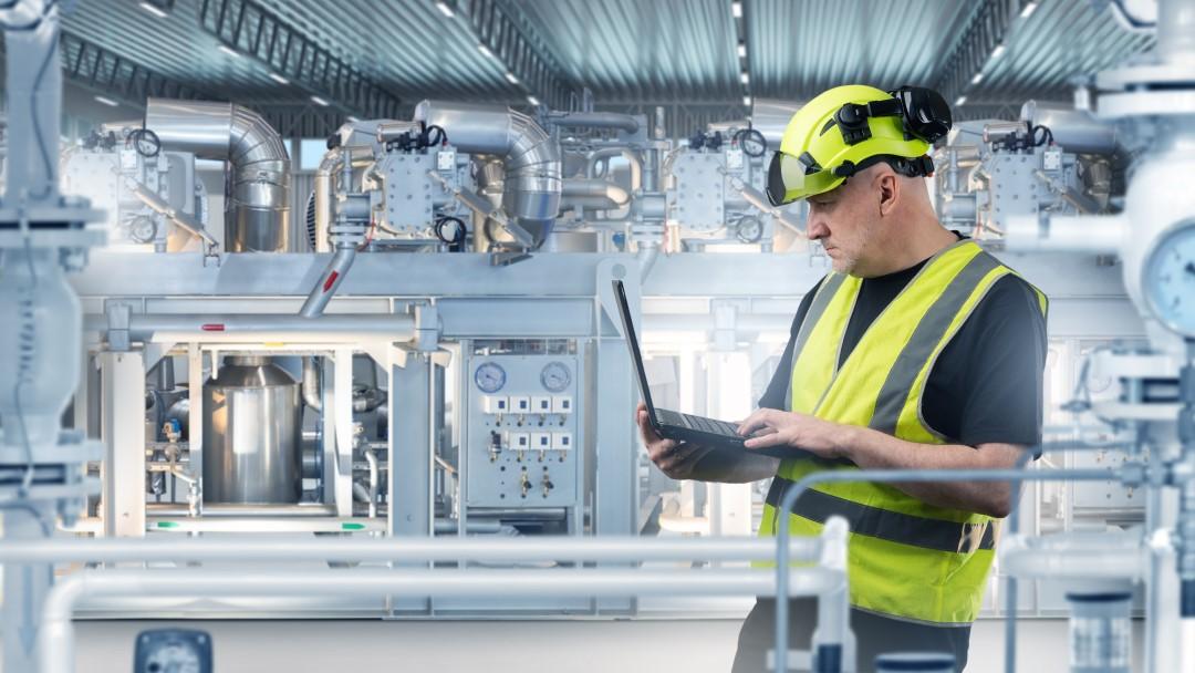 Empregos de entrada estão sumindo: quem não se atualiza, fica para trás