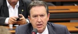 "Paraná é o estado que mais perde com o abono salarial " diz deputado