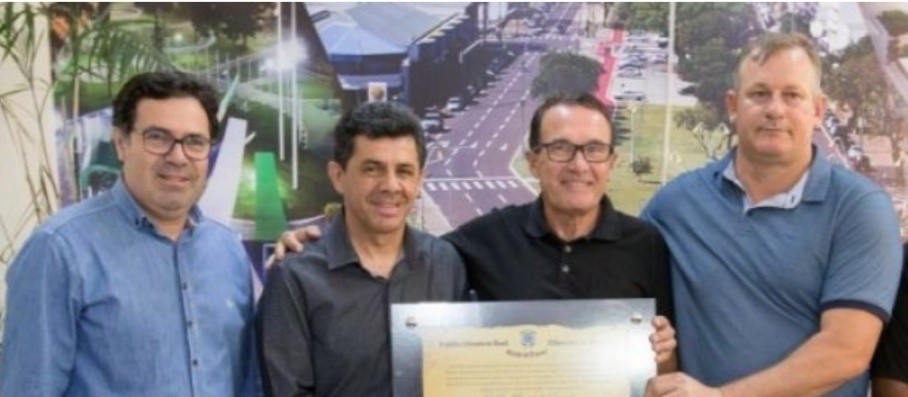 Eloi Kruger recebe  título de Cidadão Honorário de Cascavel