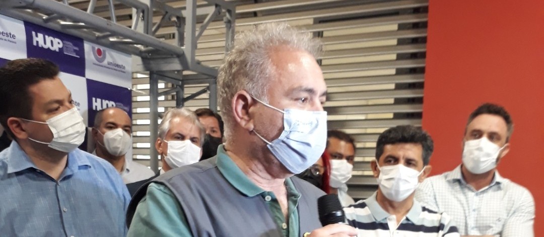 Ministro da Saúde vista Hospital Universitário em Cascavel