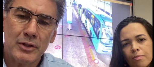Paranhos assina termo aditivo ao contrato de concessão do transporte coletivo de Cascavel