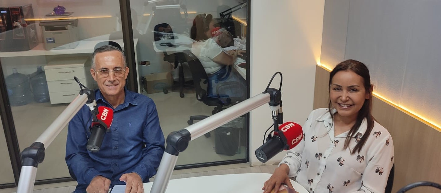 "Excesso de líquido na refeição pode provocar mau hálito"