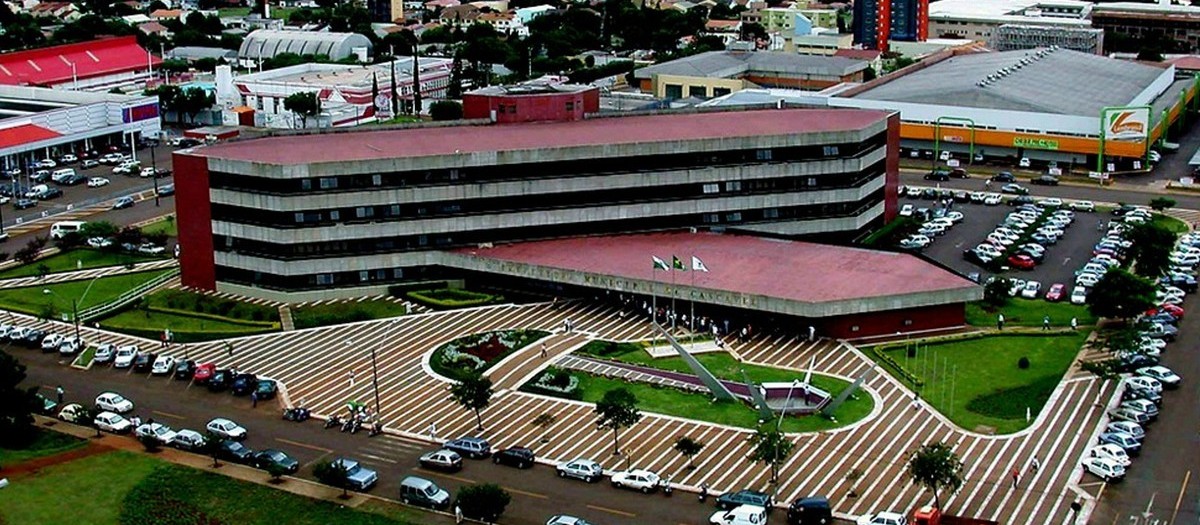 Secretários atuarão como interventores de servidores afastados