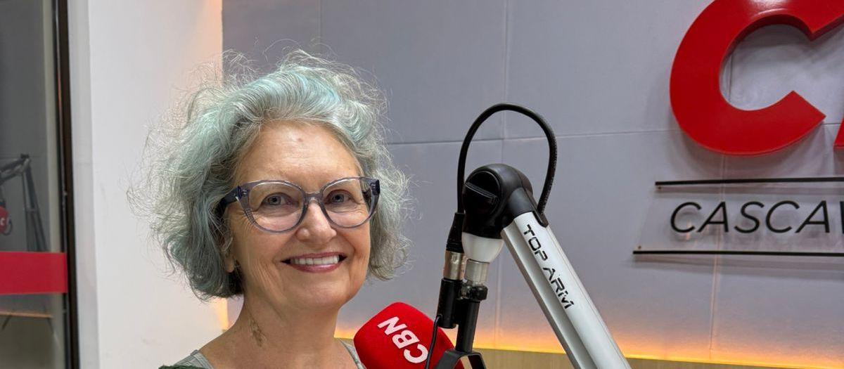 Com escultura feita de mais de 10 mil filtros de café usados, artistas de Cascavel vencem prêmio na Bienal Romana