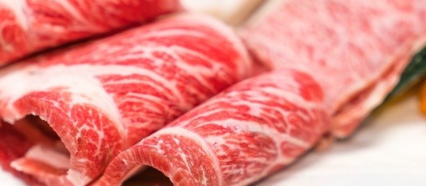 China habilita quatro frigoríficos do Paraná para exportação de proteína animal