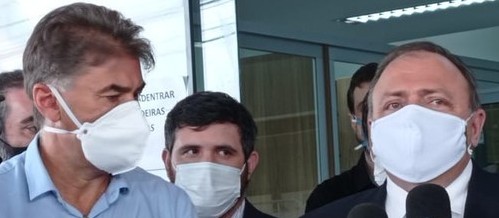 “As novas remessas começam a chegar em abril e até o final do ano serão 138 milhões de doses"