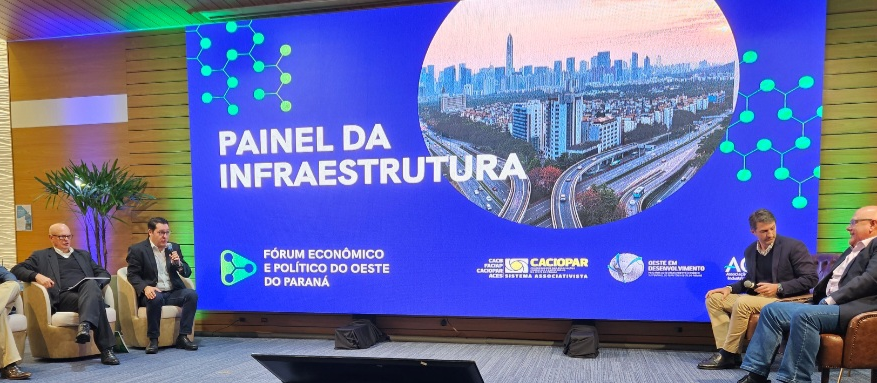 1º Fórum Econômico e Político do Oeste do Paraná