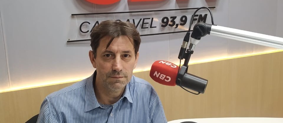 "O livro são as respostas de Deus às minhas inquietações", diz Buzzi