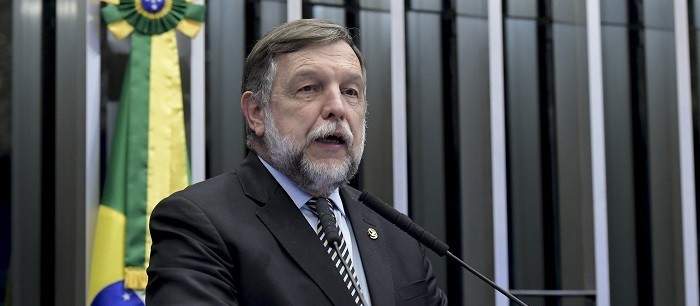 Senador defende volta da cobrança de imposto na distribuição de lucros e dividendos de pessoa física
