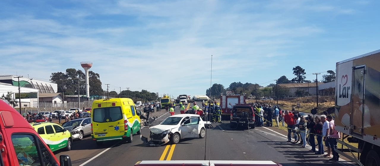 Seis pessoas morreram em acidentes nas rodovias federais