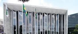Assembleia Legislativa do Paraná completa 165 anos e deputados destacam a importância do legislativo