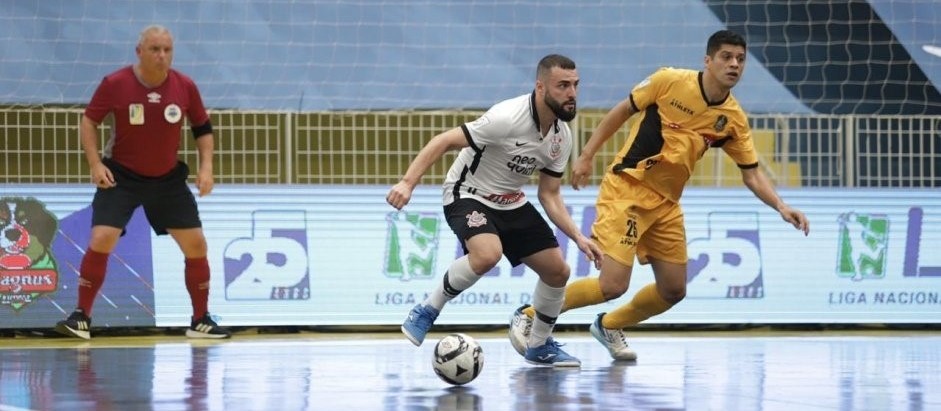 Magnus vence Corinthians por 3x0 e fica com o título da Liga Nacional