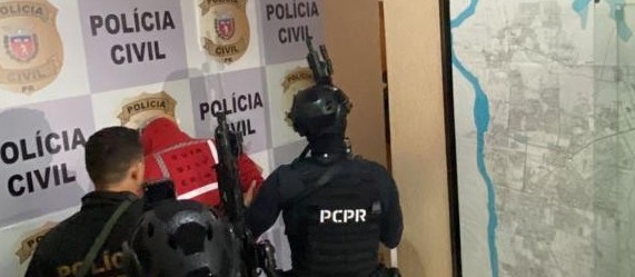 Estudante de psicologia acusado de manipular e estuprar mais de 300 crianças é preso em Foz do Iguaçu