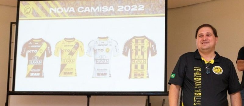 Cascavel sobe 60 posições e está entre os 100 melhores times de futebol do Brasil 
