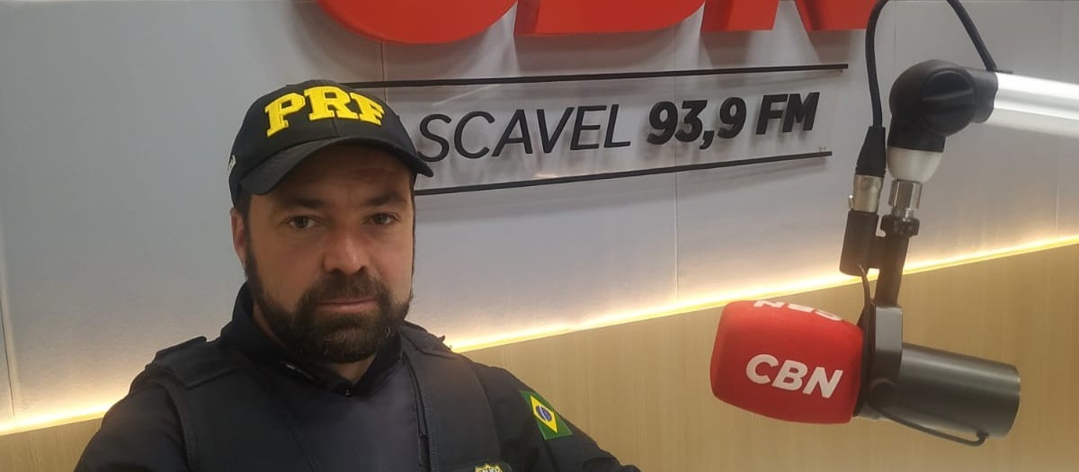 "Hoje foi um caos, o trevo travou, fluxo muito intenso; os condutores precisam estar mais atentos"