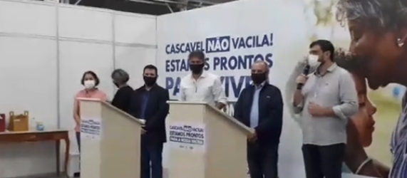 Vacina contra Covid-19 começa a ser aplicada em Cascavel