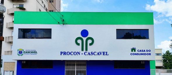 "484 pessoas nos procuraram somente essa semana por aumento nas faturas", relata Lucas Fracaro