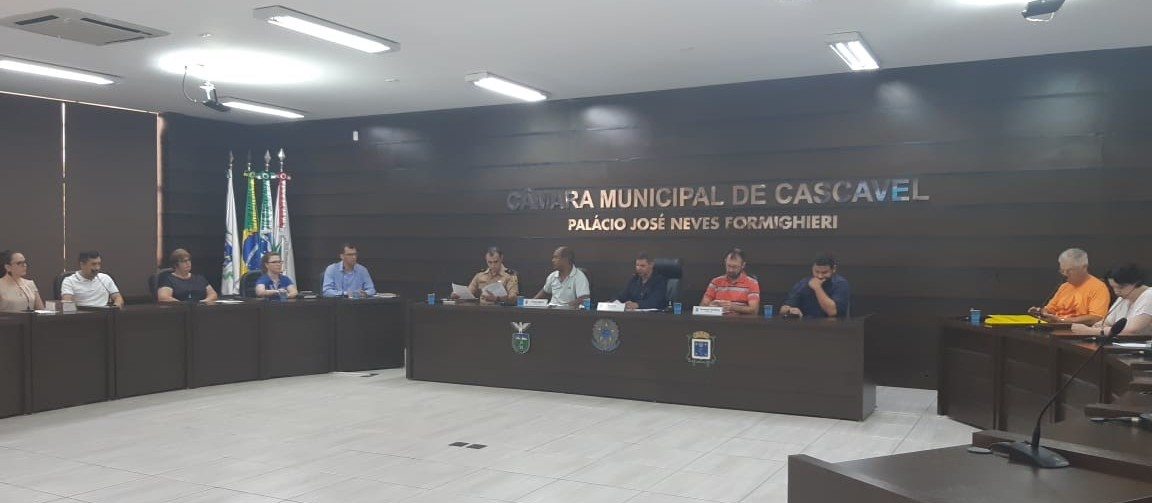 Autoridades discutem proibição ou não de fogos com estampido em Cascavel