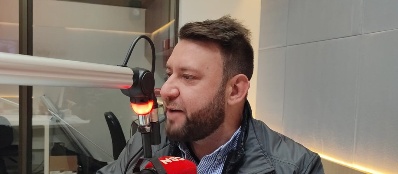Ação de Investigação Judicial Eleitoral: "A mim me parece que será 7x0 pela inelegibilidade de Bolsonaro", diz Tessaro