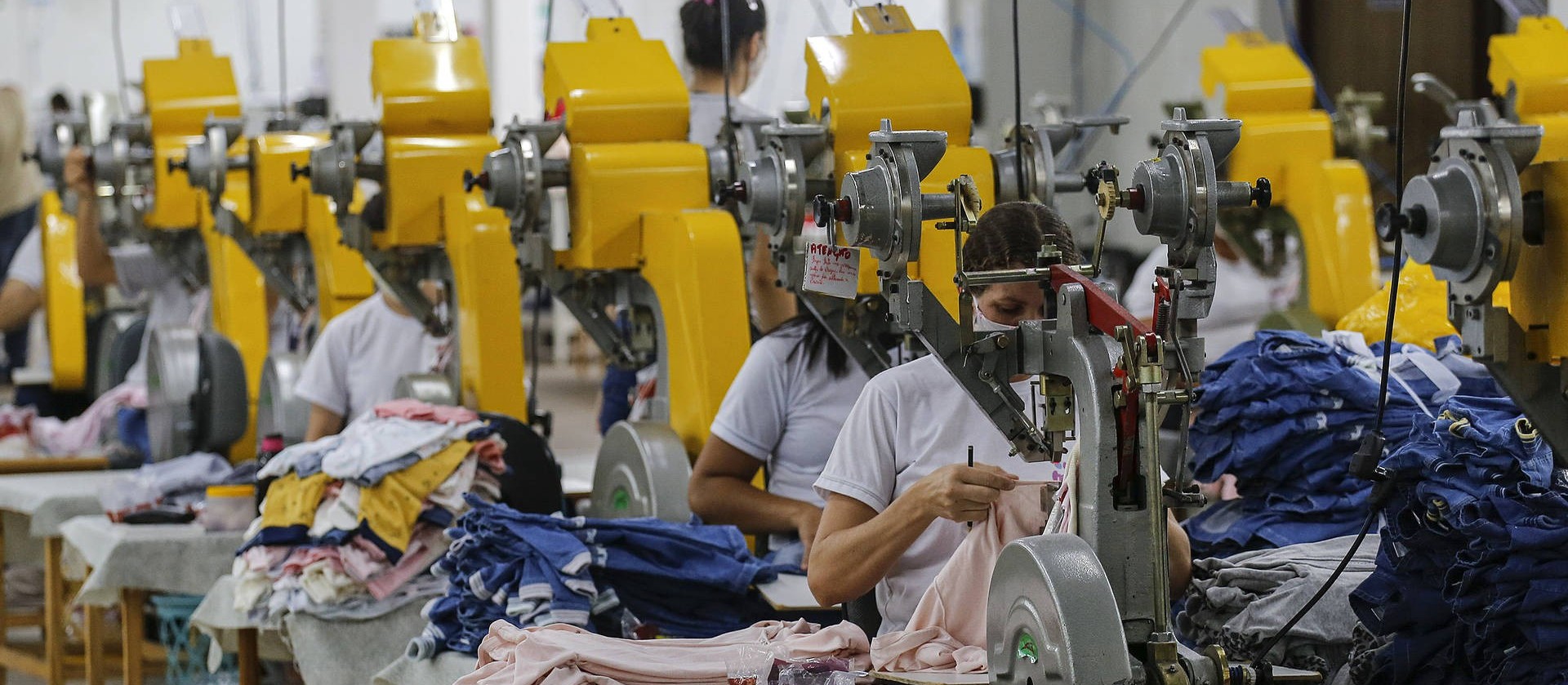 Saldo de empregos de janeiro a setembro é o maior do Paraná desde 2004