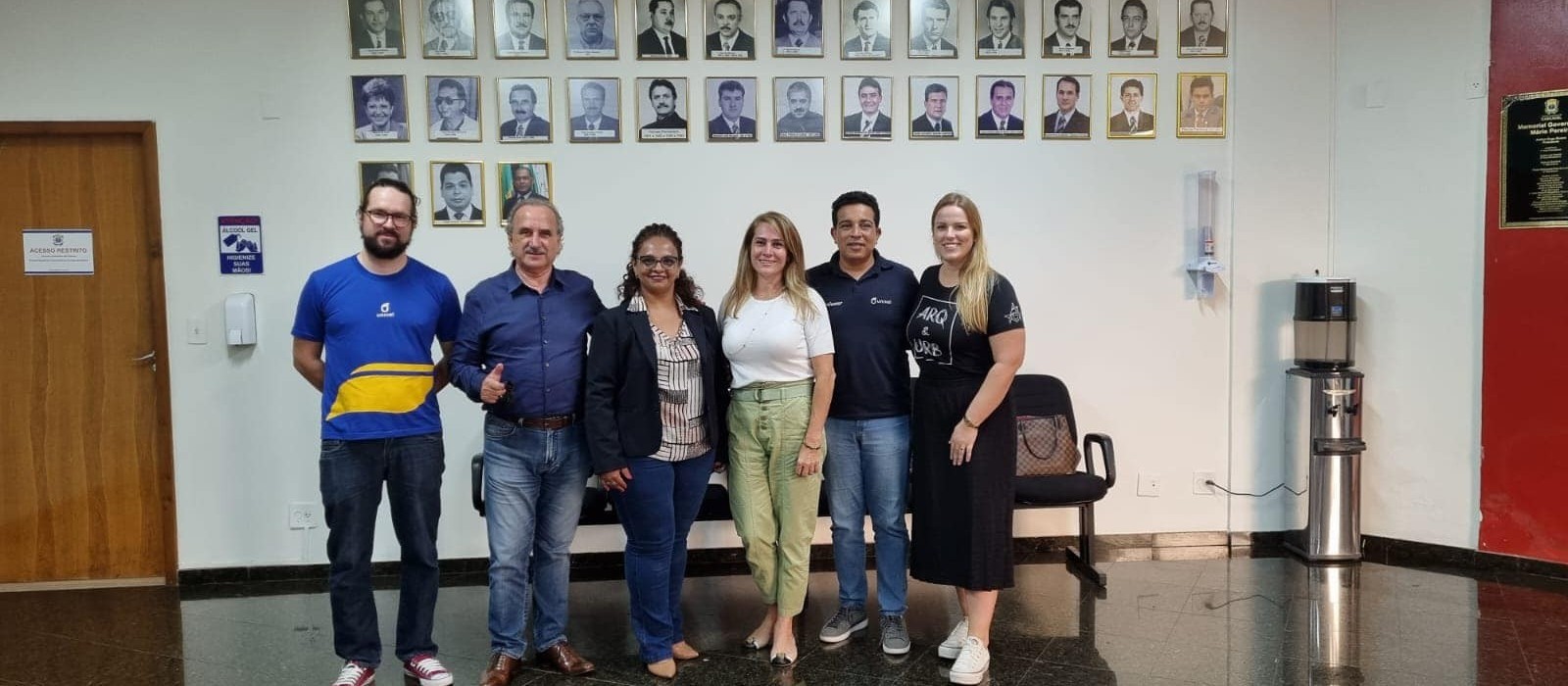 Centro Universitário Univel recebe Moção de Aplausos