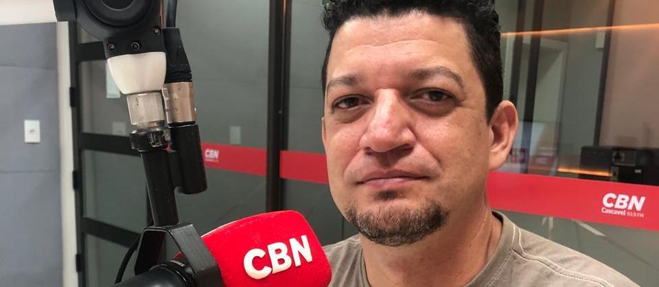 "O mercado carece de profissionais da tecnologia", diz Leandro de Souza