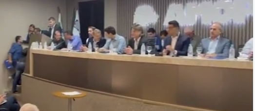 Prefeitos do Oeste recebem secretários de estado na Amop