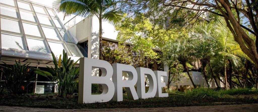 Governador Ratinho autoriza aumento de capital social do BRDE no Paraná com R$ 200 milhões