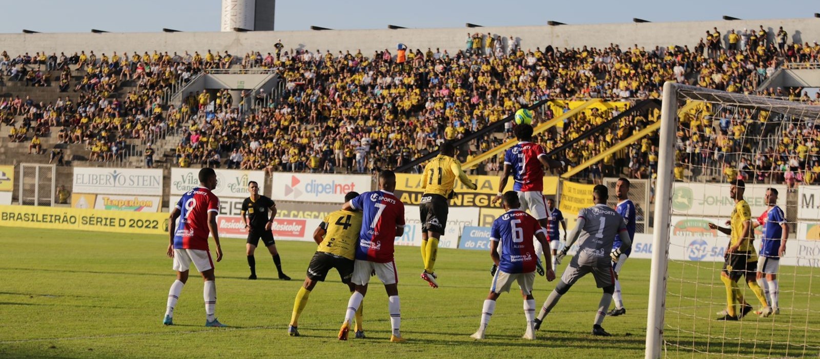 FC Cascavel joga melhor, mas fica no 0x0 diante do Paraná no Olímpico