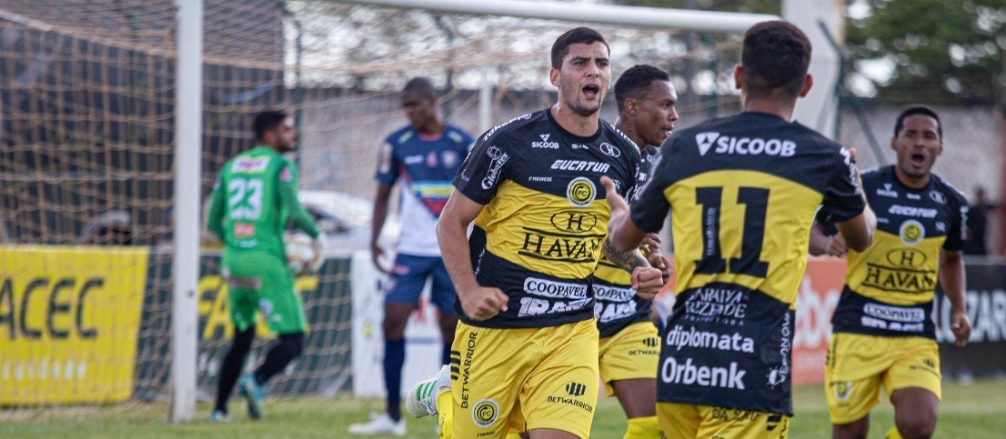 FC Cascavel enfrenta o Bangu neste sábado no Rio de Janeiro