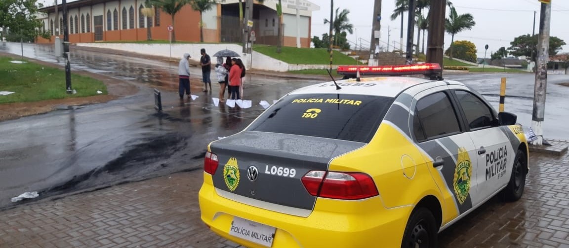 Família de menina morta em acidente pede pede justiça; PM desmontou bloqueio