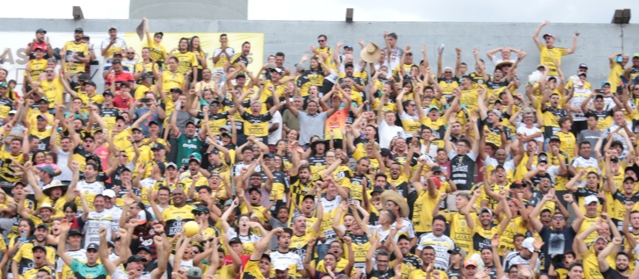FC Cascavel quebra mais um tabu ao vencer o Athlético, diante do maior público da temporada