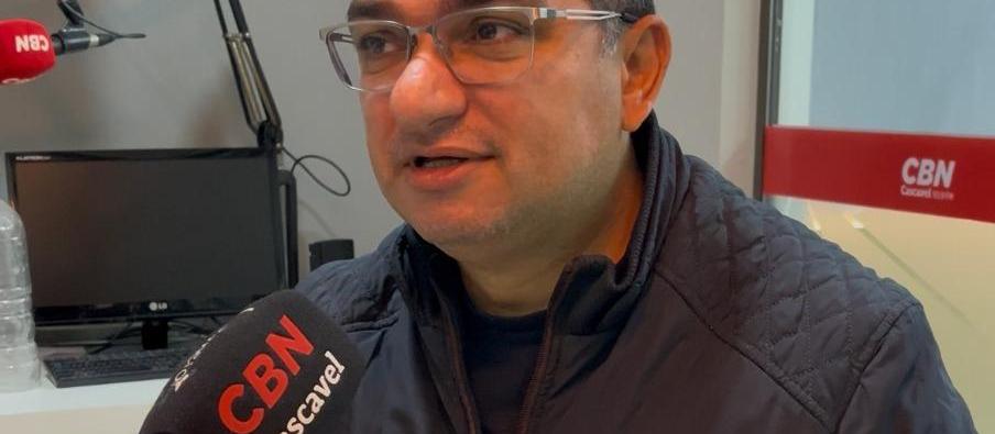 Vereador de Florianópolis visita Cascavel para troca de experiências sobre gestão pública e atuação legislativa