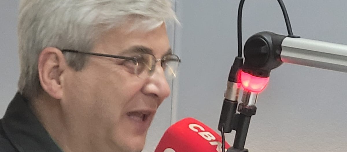 " A música sertaneja retrata o campo e histórias relacionadas ao coração"