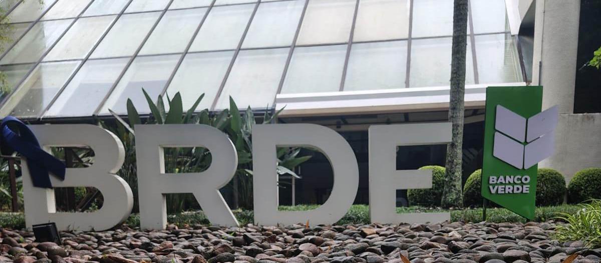BRDE recebe Selo Clima por políticas de sustentabilidade pelo segundo ano consecutivo