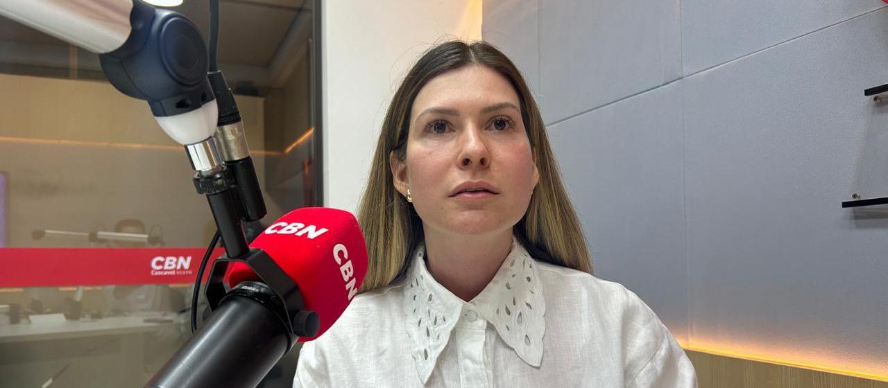 "Já entrei na Justiça, procurei por tratamento estético, aplicaram produto errado no meu rosto", diz Raquel