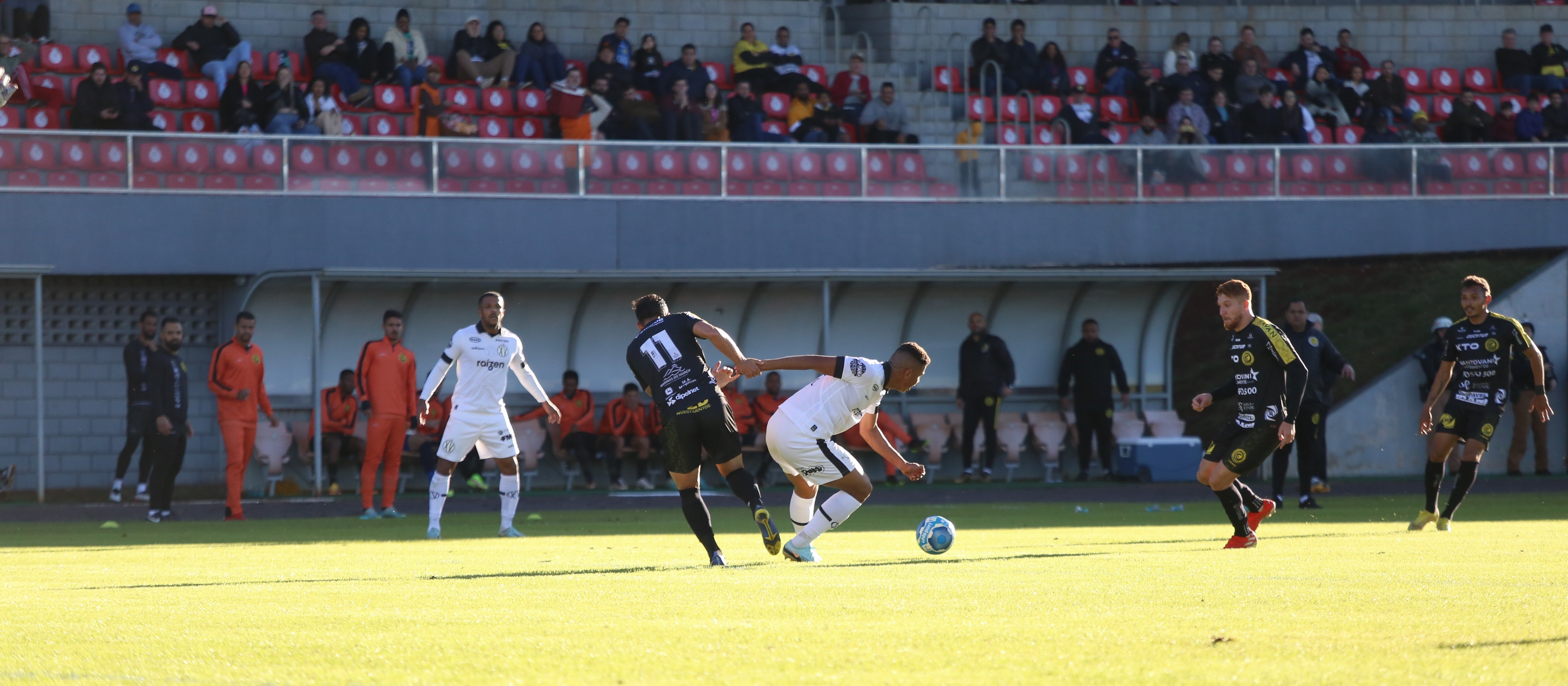 Cascavel vence XV de Piracicaba e segue com chances de classificação