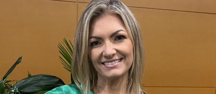"Sou guerreira, trabalhadora, é hora de renovar o nosso Senado"