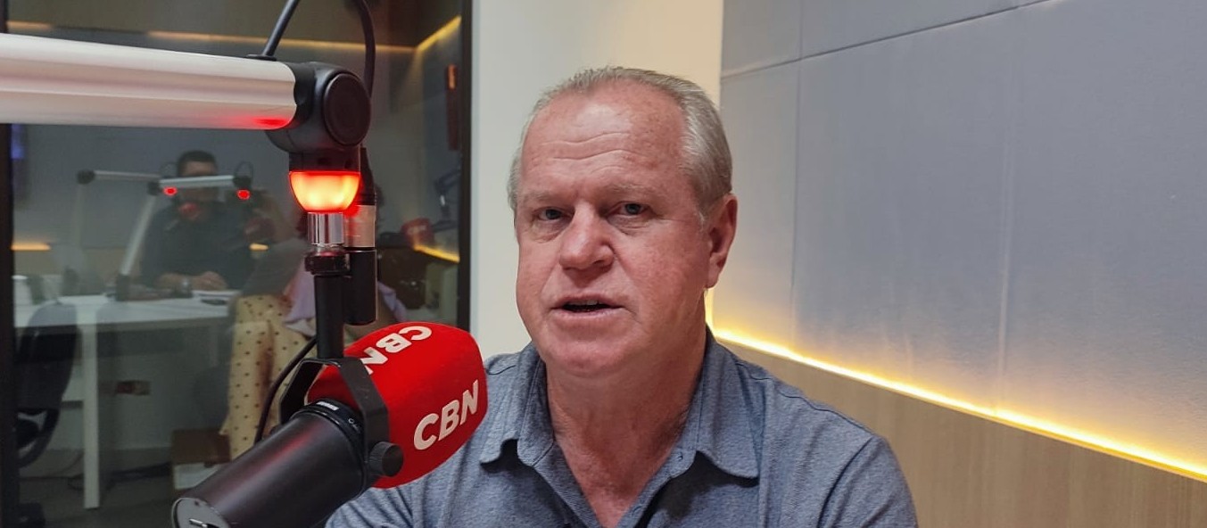 "Dia 5 de setembro estaremos inaugurando o laboratório do curso de Edificações", diz Eckstein