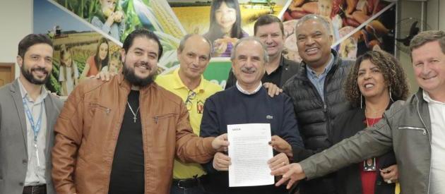 Prefeitura de Cascavel doa terreno e viabiliza construção de 96 moradias populares