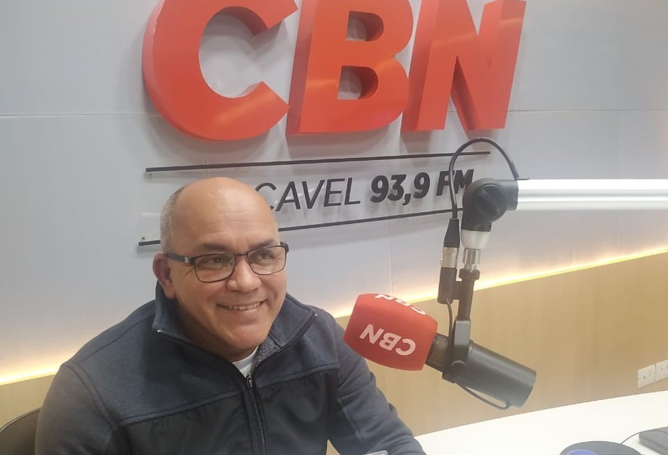 "Cabe a nós  seguir à risca os decretos"