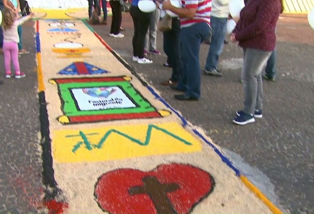Corpus Christi não terá procissão e tapete