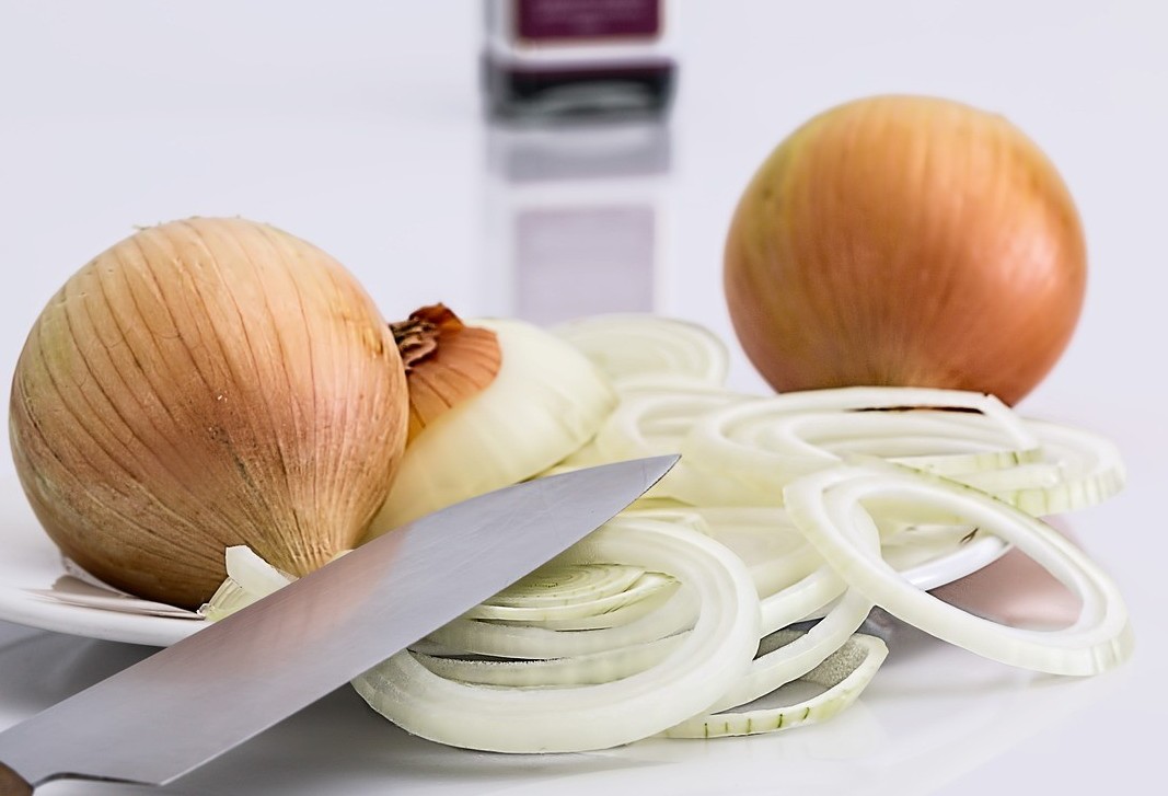 Sopa de cebola gratinada: uma boa pedida para os dias frios