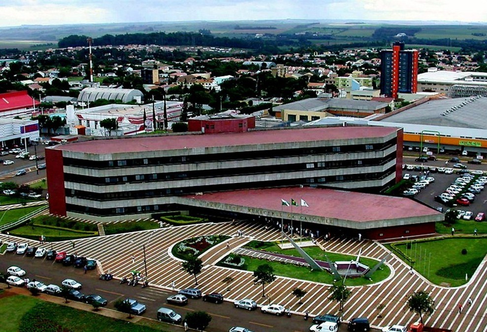 Secretários atuarão como interventores de servidores afastados