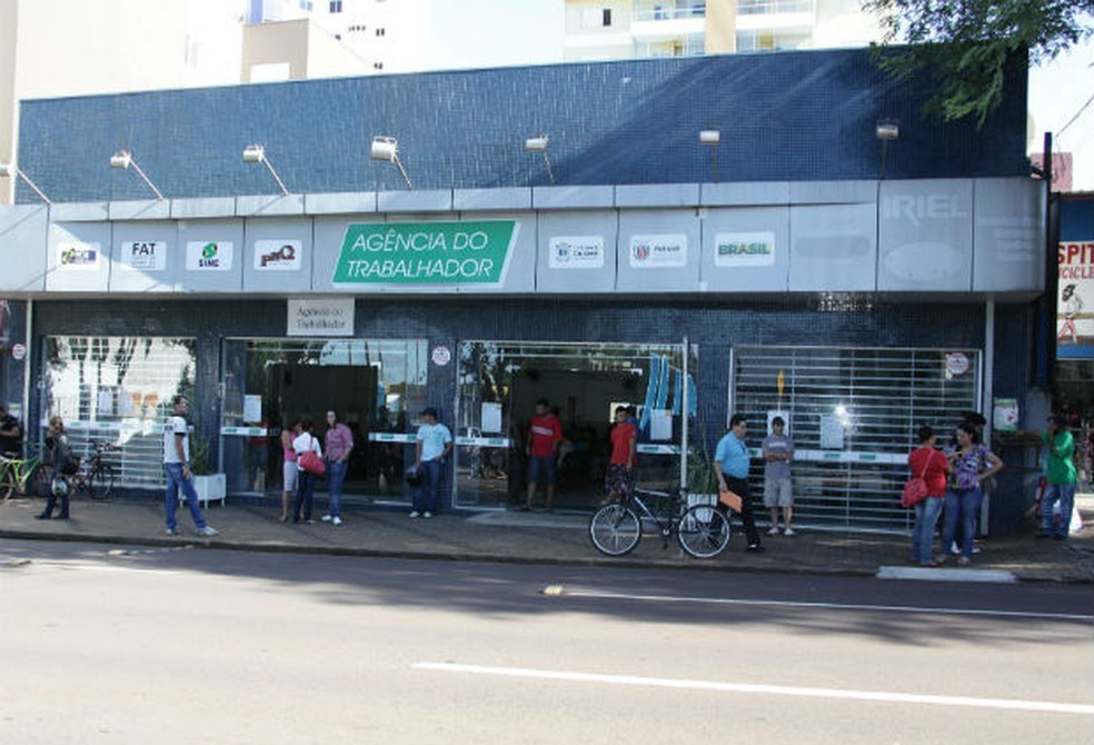 Cascavel começa a semana com 599 vagas de empregos 