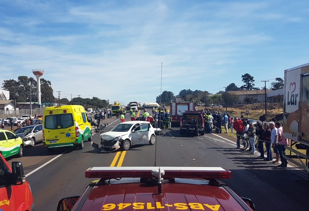 Seis pessoas morreram em acidentes nas rodovias federais