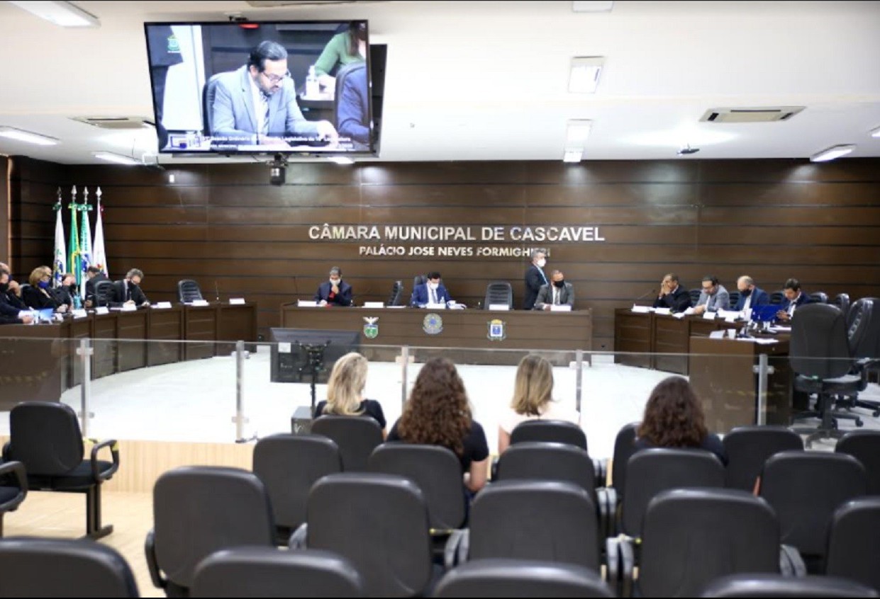 Câmara vota contas da prefeitura referentes à 2017  nesta terça-feira 
