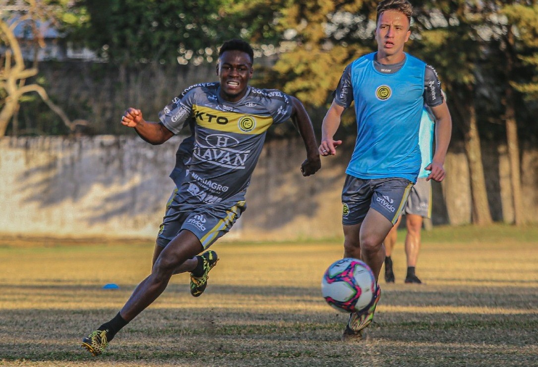 Em duelo de paranaenses, Cascavel vai até Paranaguá enfrentar a equipe do Rio Branco