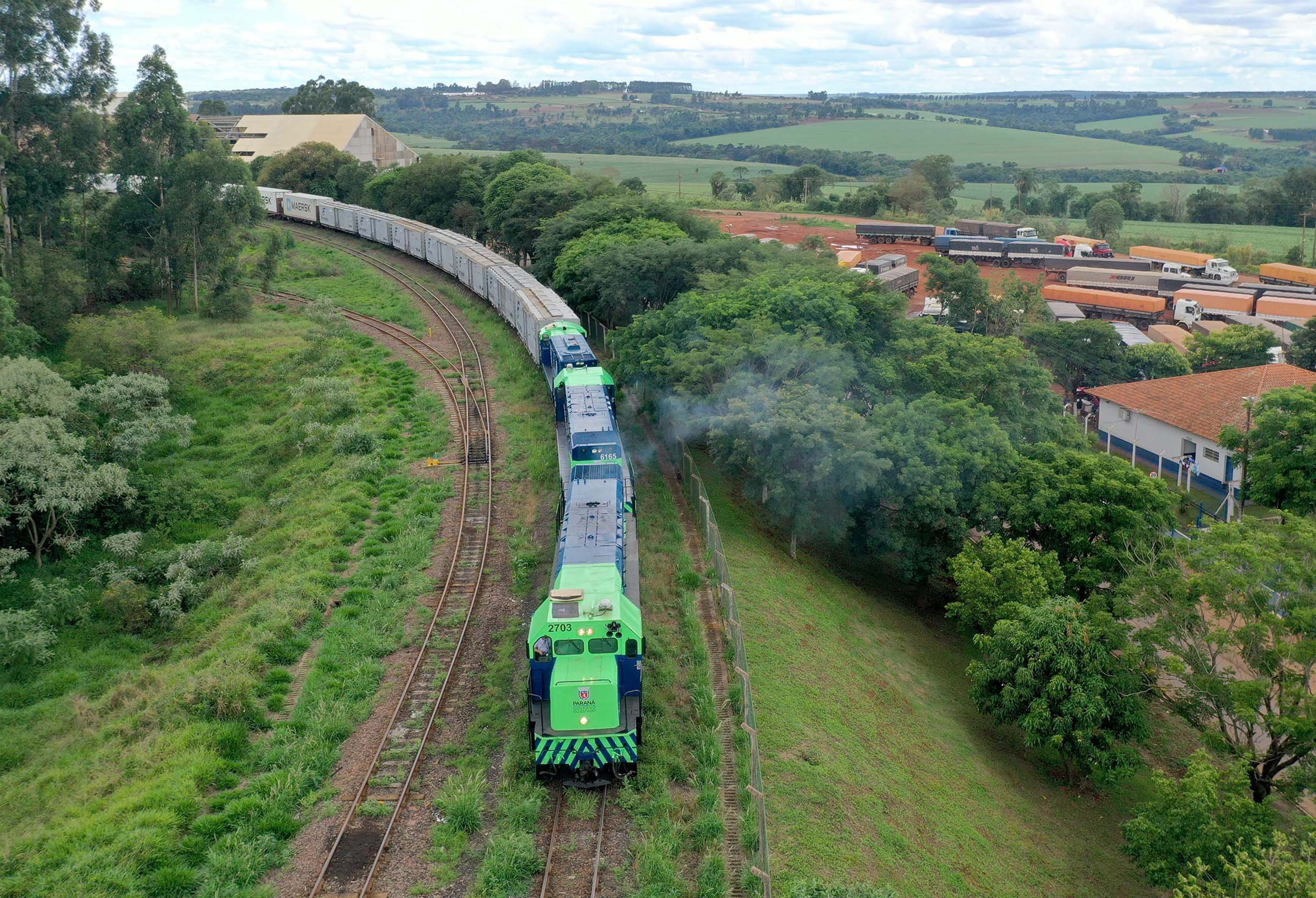 Estado e União assinam contrato do quarto ramal da Nova Ferroeste, o da Serra do Mar